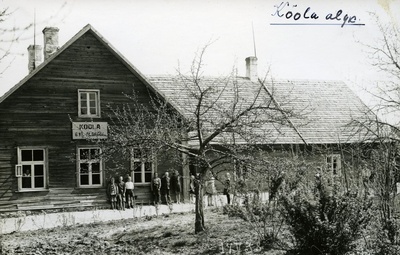 Kõola 6-kl Start school building  similar photo