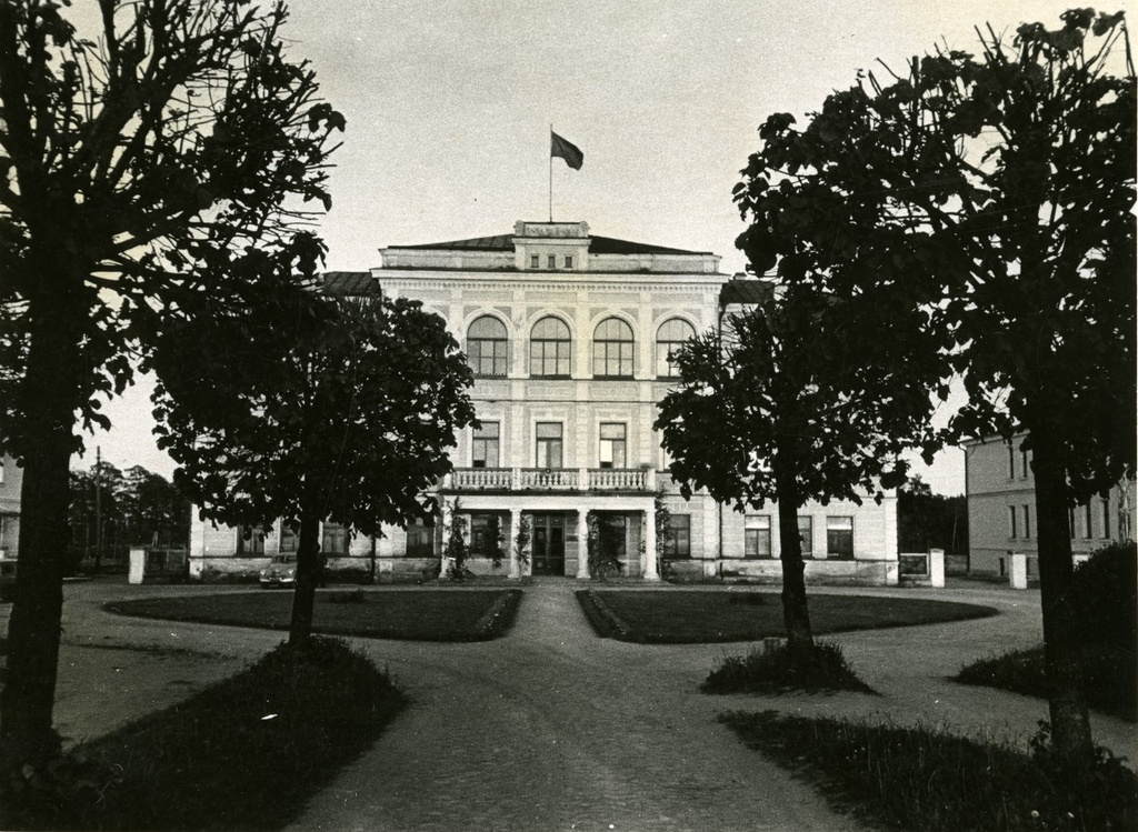 Rakvere Internate School building in Lääne-Viru county