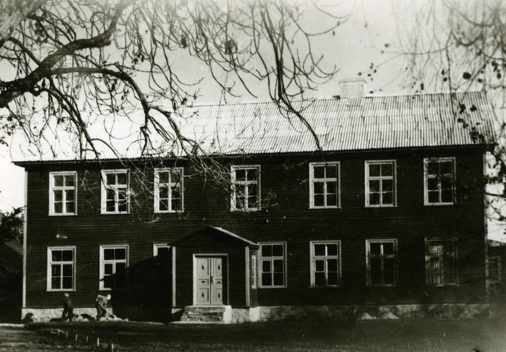 Pihtla 8-kl School buildings in Saaremaa