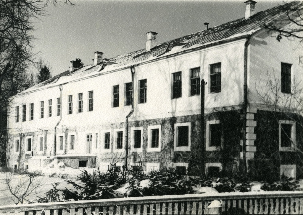 Alatskivi Secondary School Buildings