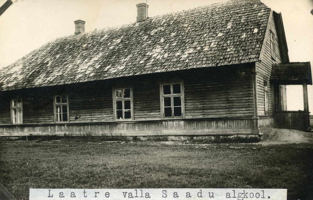 Laatre rural municipality Saadu 6-kl Old School building
