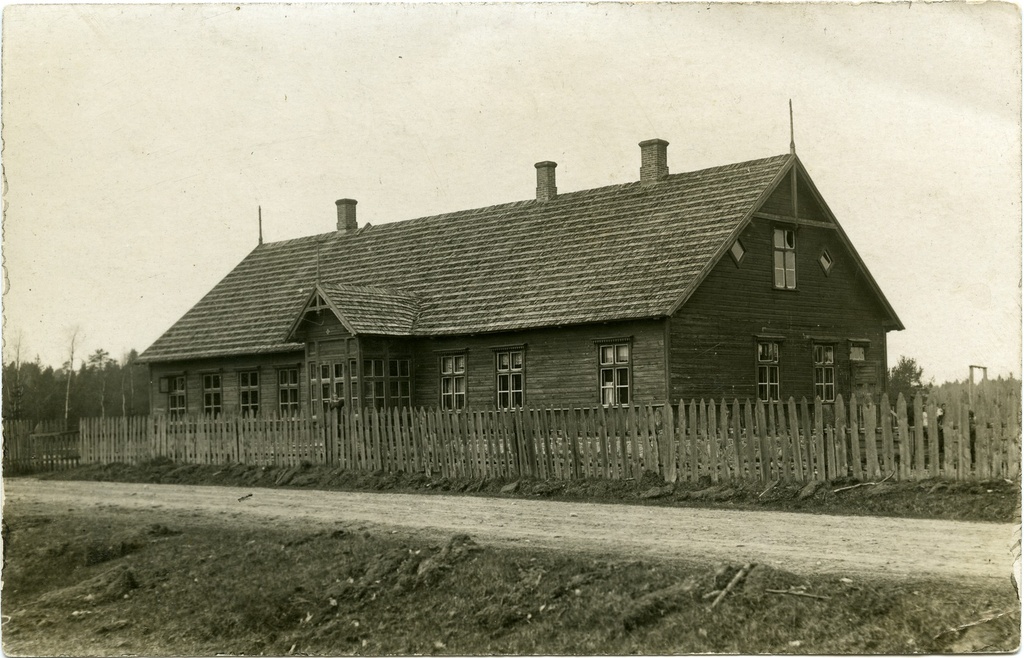Kanaküla schoolhouse