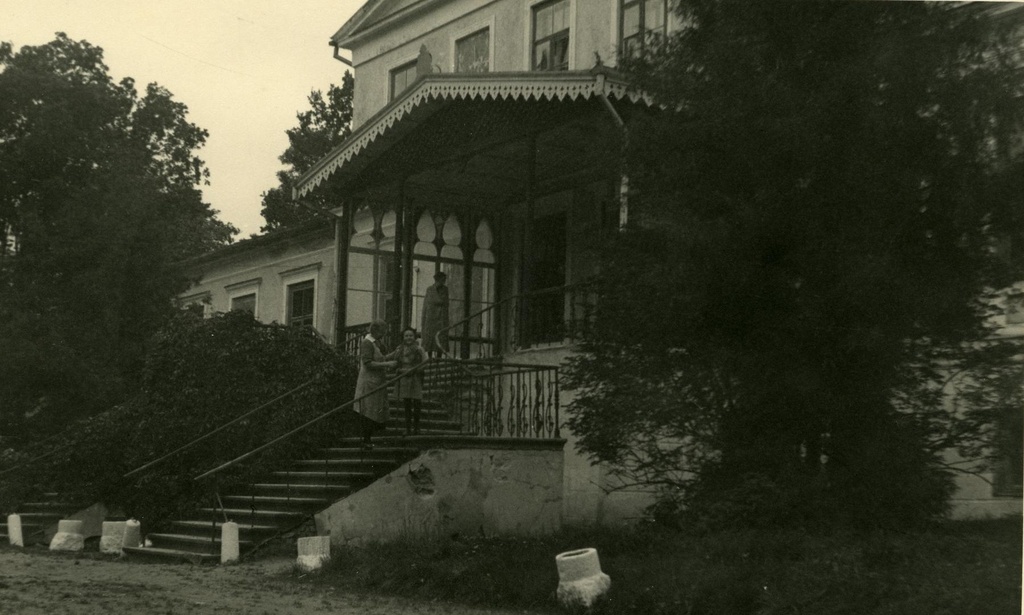 Buildings of the Old-Võidu Household School