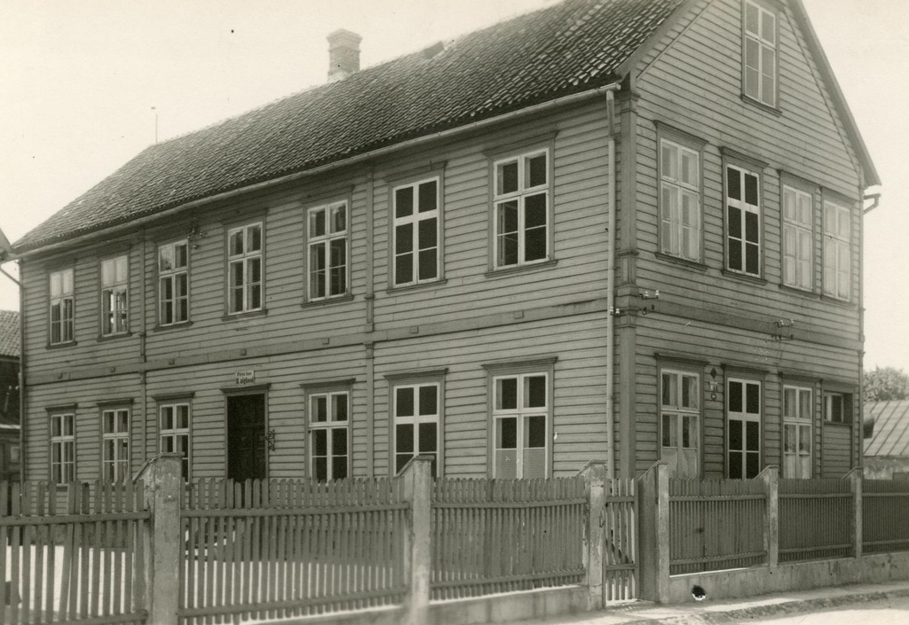 Pärnu City 3. Primary school building