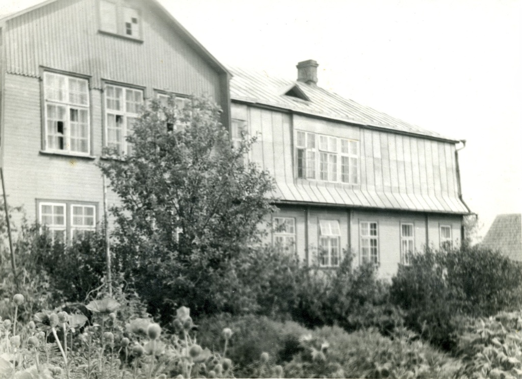 Old building of Jõgeva Secondary School