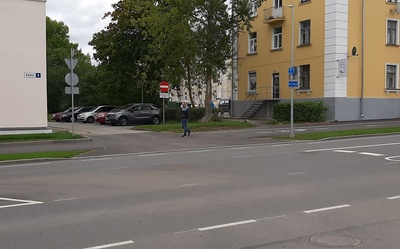 Kohtla-järveekeemia-mäetehnika studentsdmaide demonstration rephoto