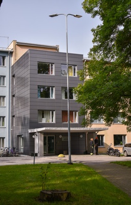 Unit building in Tartu, view of the building rephoto