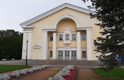 Sillamäe Cultural Palace rephoto