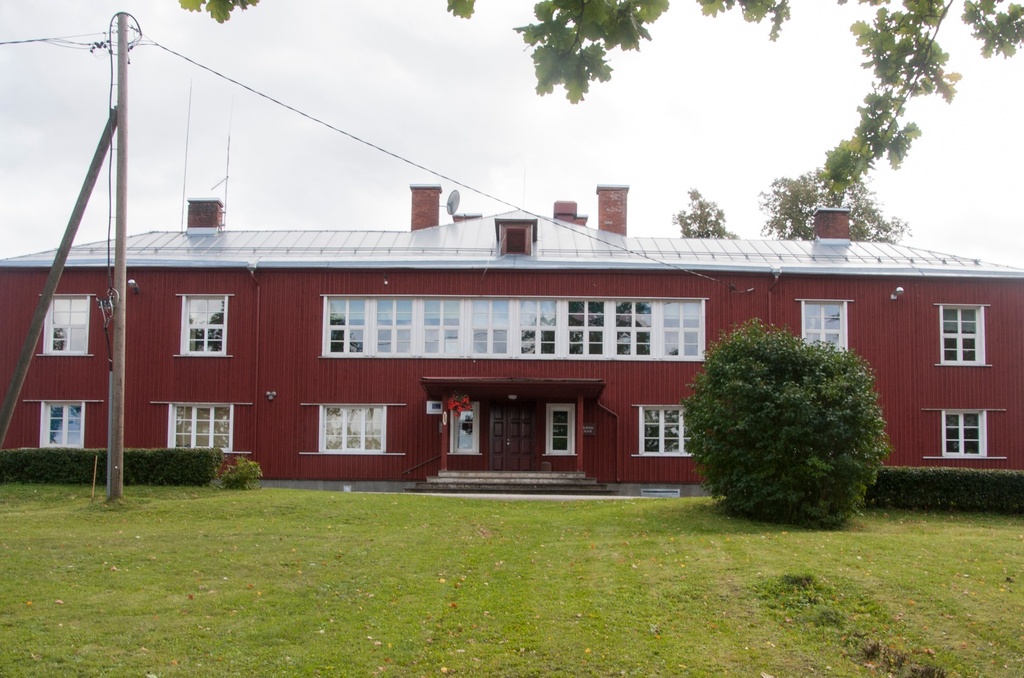 Holstre 8-kl School building rephoto