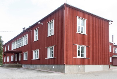 Holstre 8-kl School building rephoto