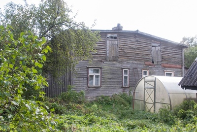 Elamu nr. 11 (üle 60 a. vana, nim. "kopkaks"). K. - Jaani khk, Meleski töölisasula rephoto