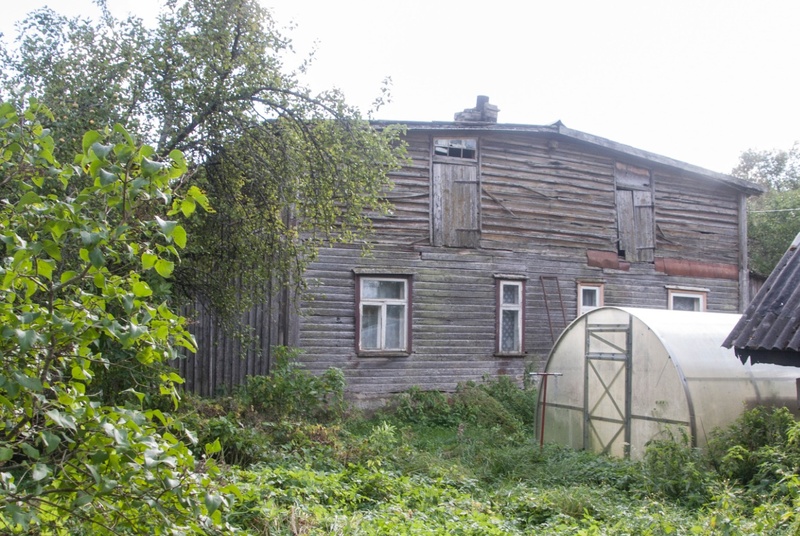 Elamu nr. 11 (üle 60 a. vana, nim. "kopkaks"). K. - Jaani khk, Meleski töölisasula rephoto