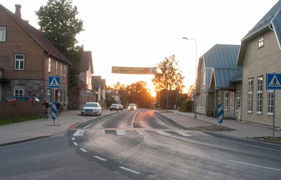 fotopostkaart, Kolga-Jaani khk, Kolga-Jaani, vaade piki peatänav'at, Kolga-Jaani tarvitajate ühisuse kauplus, postitempel 21.07.1931 rephoto