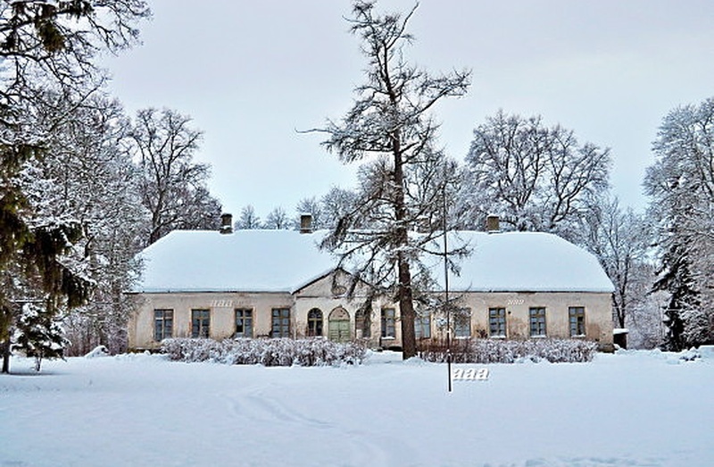 Martna primary school in Putkaste gentlemen's house rephoto