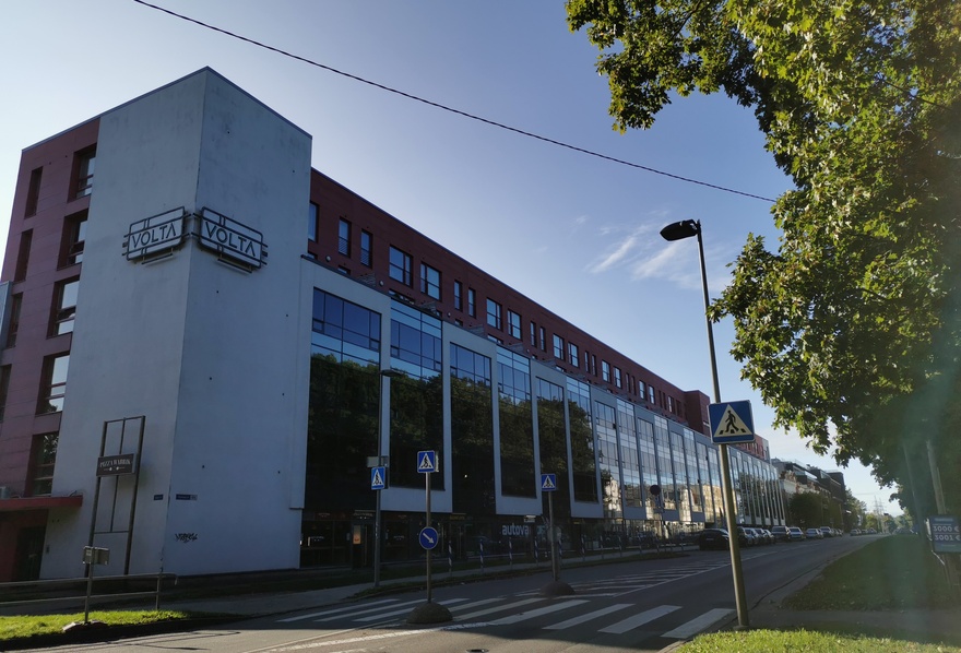 Volta tehase haldushoone, vaade tänavalt. Arhitektid Helgi Kallas, Tõnu Mellik, ETP rephoto