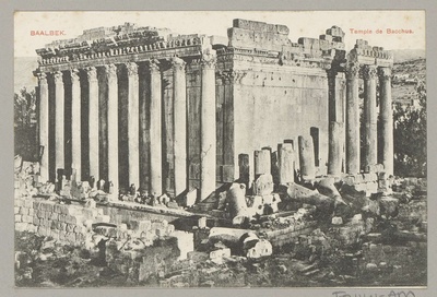 Baalbek. Temple de Bacchus, Tempel van Bacchus in Baalbek  duplicate photo