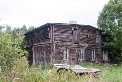 Elamu nr. 11 (üle 60 a. vana, nim. "kopkaks"). K. - Jaani khk, Meleski töölisasula rephoto