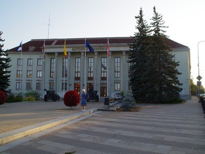 Building decorated for the 23rd anniversary of the Great Socialist Revolution of October (the current main building of the Estonian Academy of Agriculture). rephoto