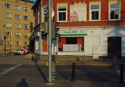 During the opening period of the academic year of the Estonian Academy of Agriculture, the rector of the EPA Olav Saveli (left) and the Chairman of the Supreme Council of the Republic of Estonia Arnold Rüütel (middle). rephoto