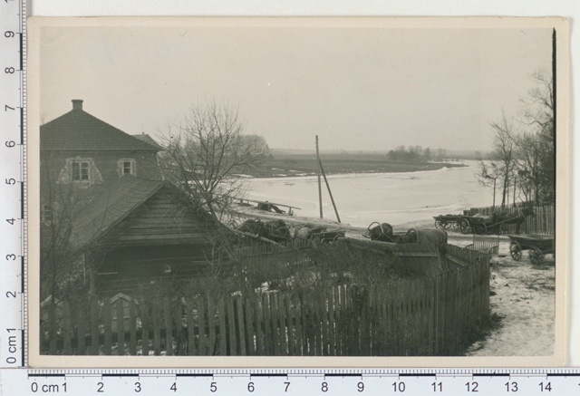 Laatre Manor and River, Valgamaa