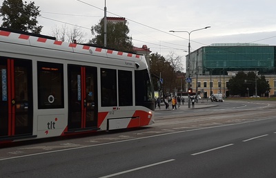 Tallinn, Pärnu highway, on the left Viruvärava mountain. rephoto