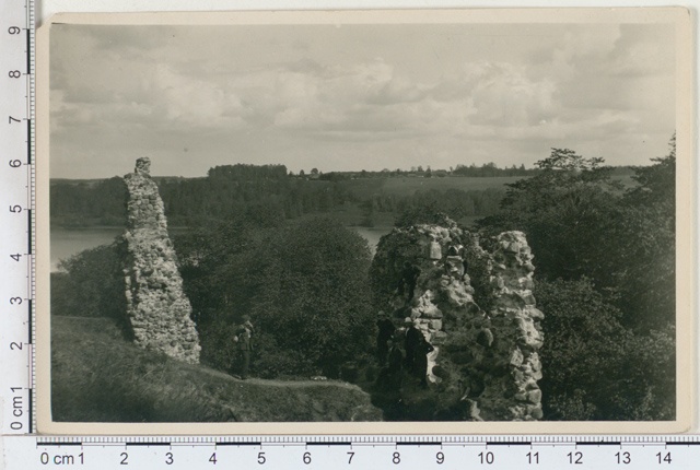 Viljandi castle roofs and j'rv