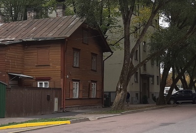 View along the Children's Home Street, buildings 27, 29 and 31. rephoto