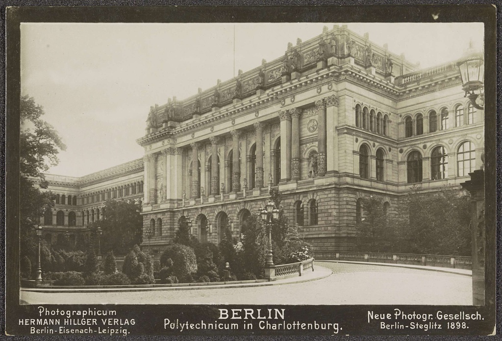 Berlin Polytechnicum in Charlottenburg, Exterieur van de polytechnik school in Charlottenburg
