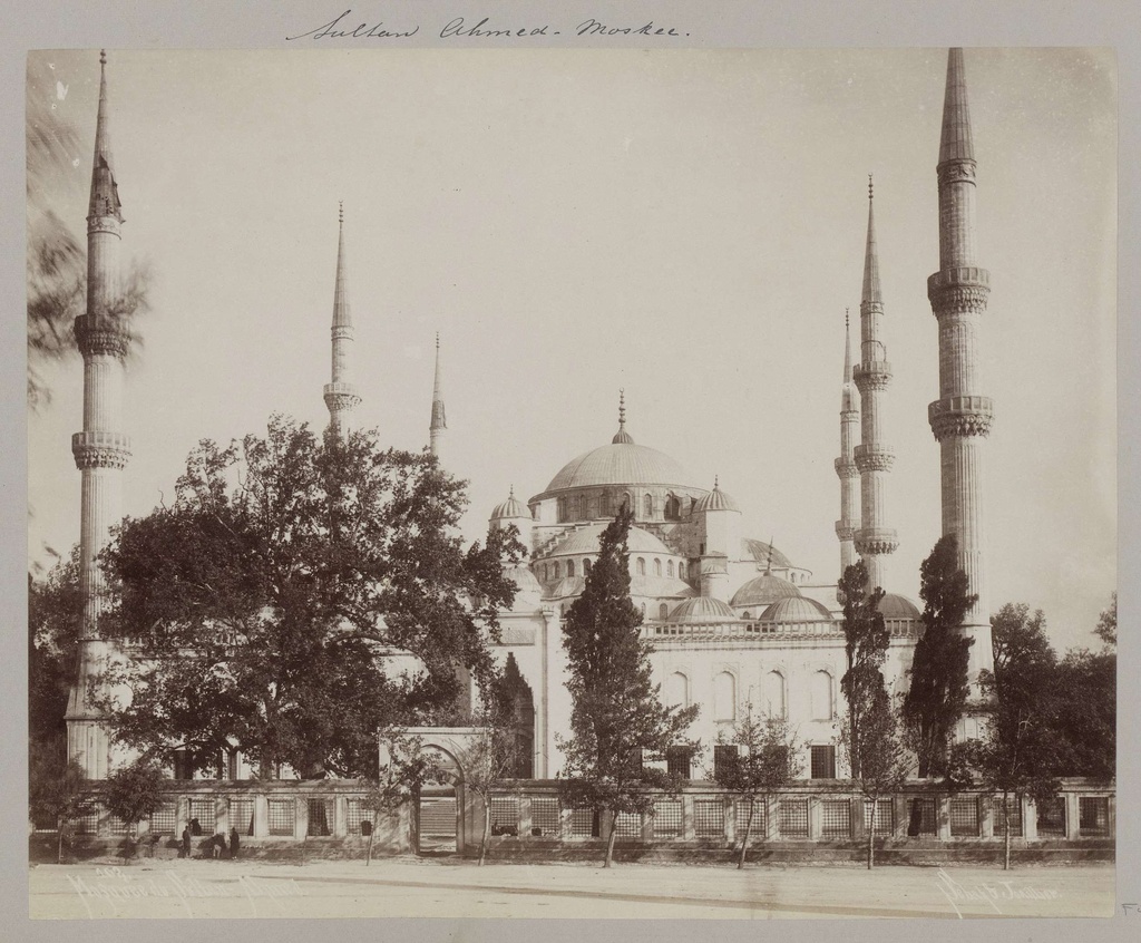 Mosquee du Sultan - Ahmed, Exterieur van de Sultan Ahmetmoskee in Istanbul