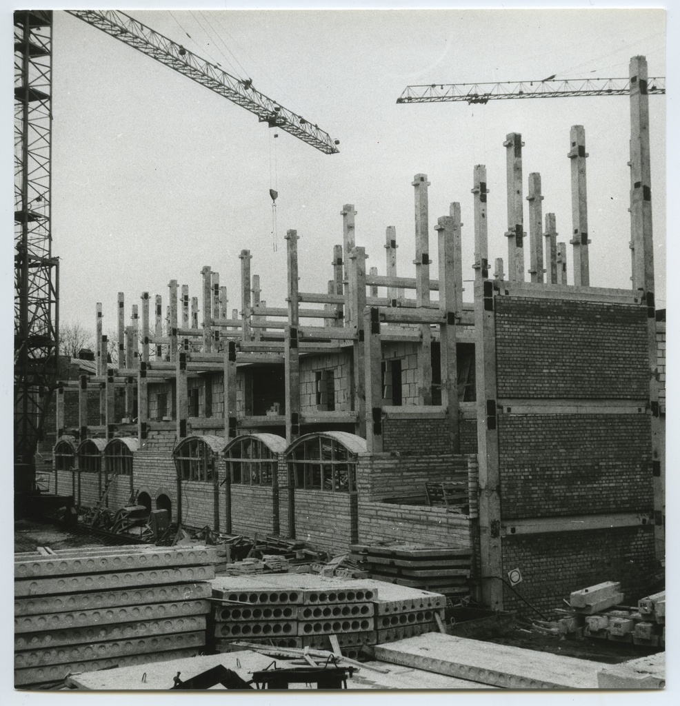 Construction of the new building of the National Library (1987)