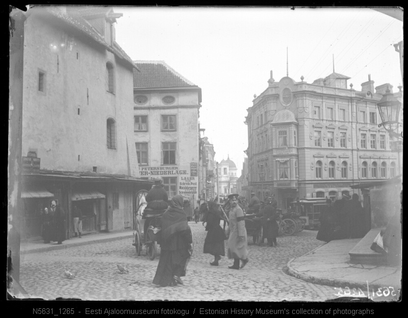 Tallinn, Vanalinn, Vana turg (Vanaturu kael).