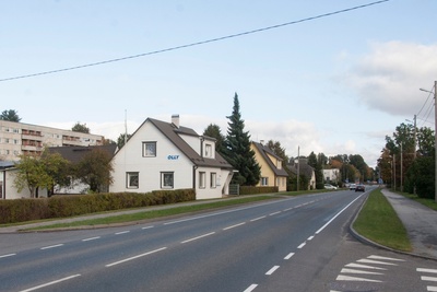 foto Türi  Tallinna  tänav 1996 rephoto