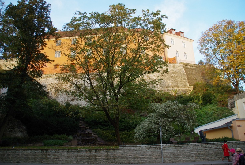 Tallinn. Patkuli staircase repair rephoto