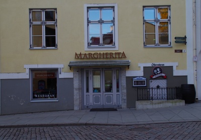 View of the food store on Laial street. rephoto