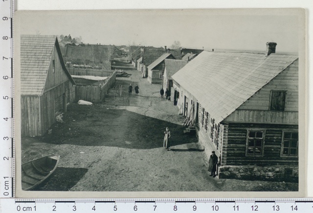 Piirissaare village street 1924