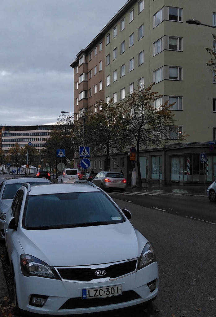 Talvinen katunäkymä Hakaniemestä rephoto