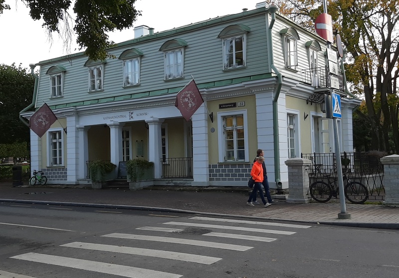 The Estonian Art Museum Restaurant House in Kadriorg. rephoto