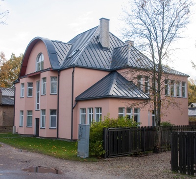 Elamu Viljandis, vaade. Arhitekt Artur Perna rephoto