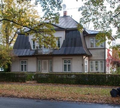 Elamu Viljandis, fassaadivaade. Arhitektid Erich von Wolffeldt, Aleksander Nürnberg rephoto