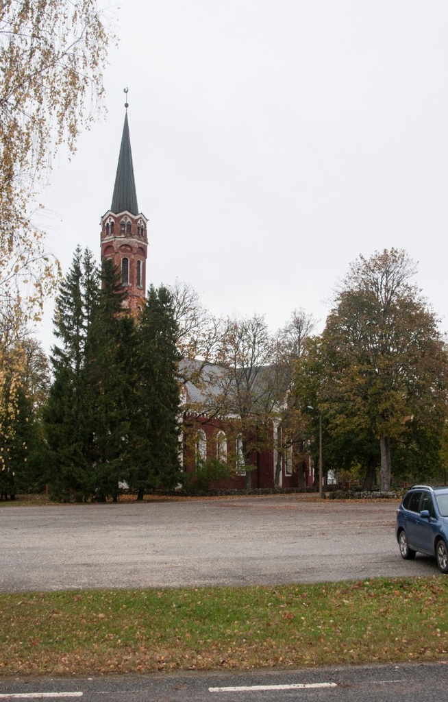 Halliste Church in Liiwimaa rephoto