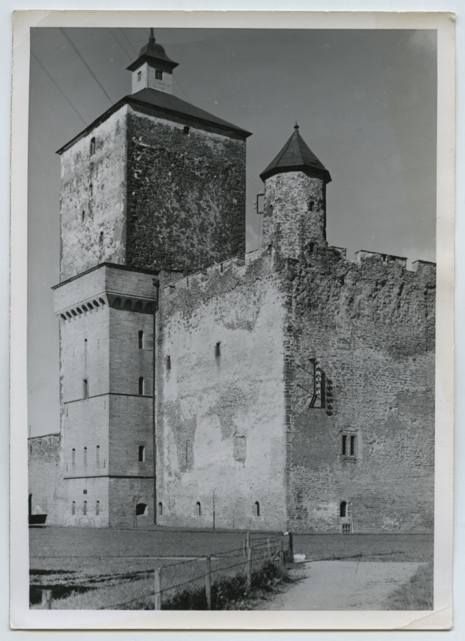 Narva, Hermann Fortress.