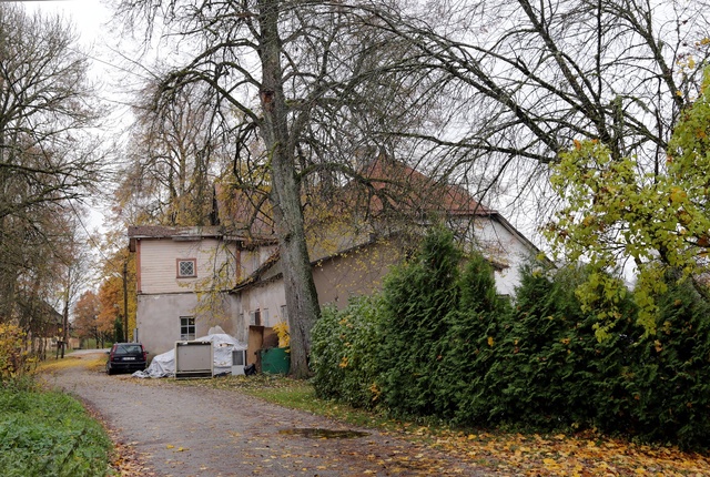 Main building of Jõgeva Manor. 1969 rephoto