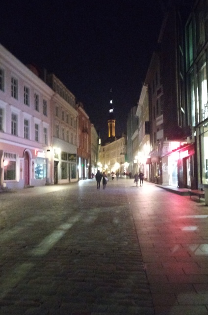 Viru Street in Tallinn Old Town rephoto