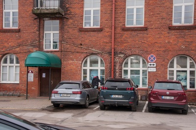 Valga lapsed Viljandi kooperatiivi mudilasringil külas rephoto