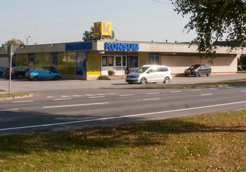 ETKVL food store "Kalevi" on Türil. rephoto