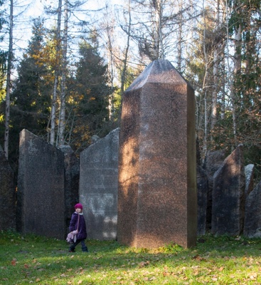Monument for Sakalamaa protectors in the years 1217-1223 Viljandi county Suure-Jaani vald Lõhavere rephoto