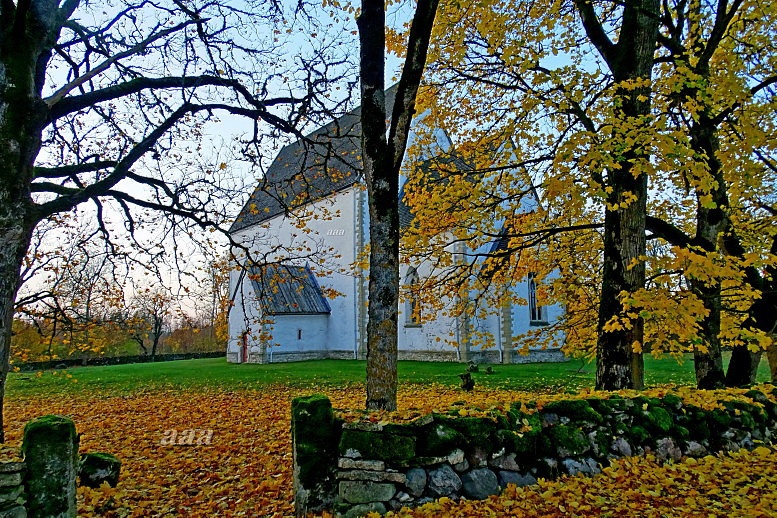 Foto, Liiva kirik rephoto