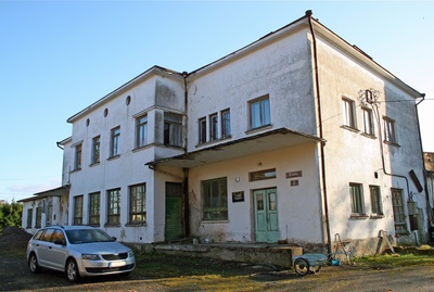 Palamuse Czech production building 1982 rephoto