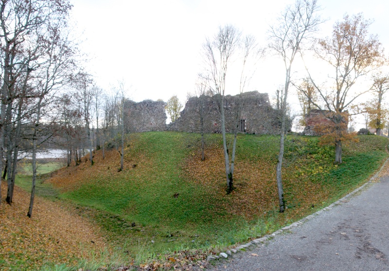 View of Viljandi castle roofs. rephoto