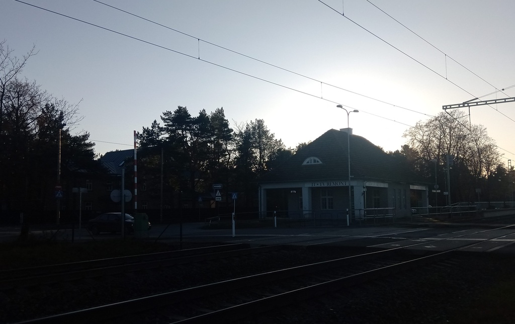 [hiiu Railway Station] rephoto